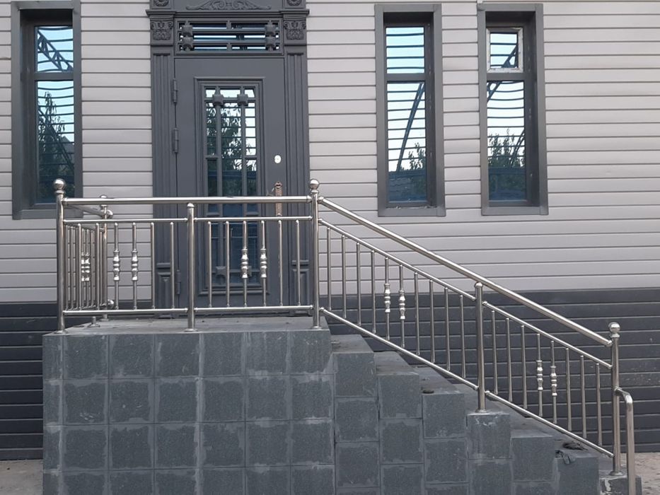 Лестница для Бассейна