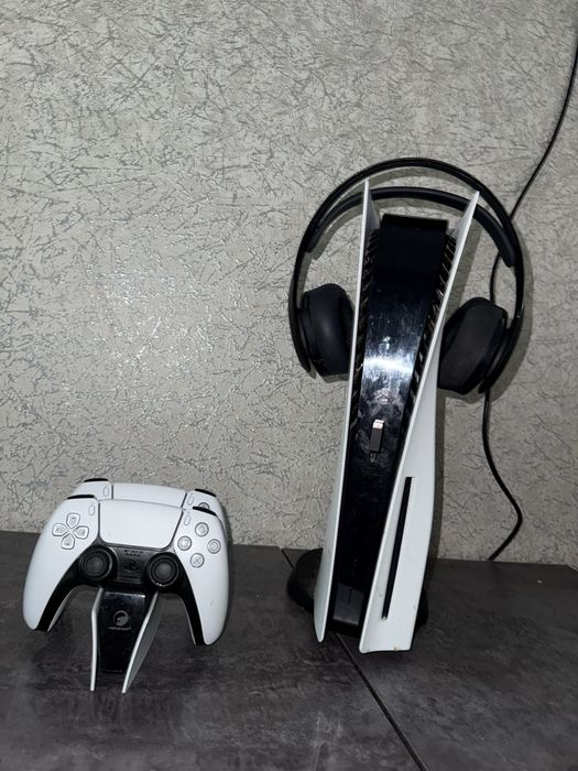 Игровая приставка Sony PlayStation