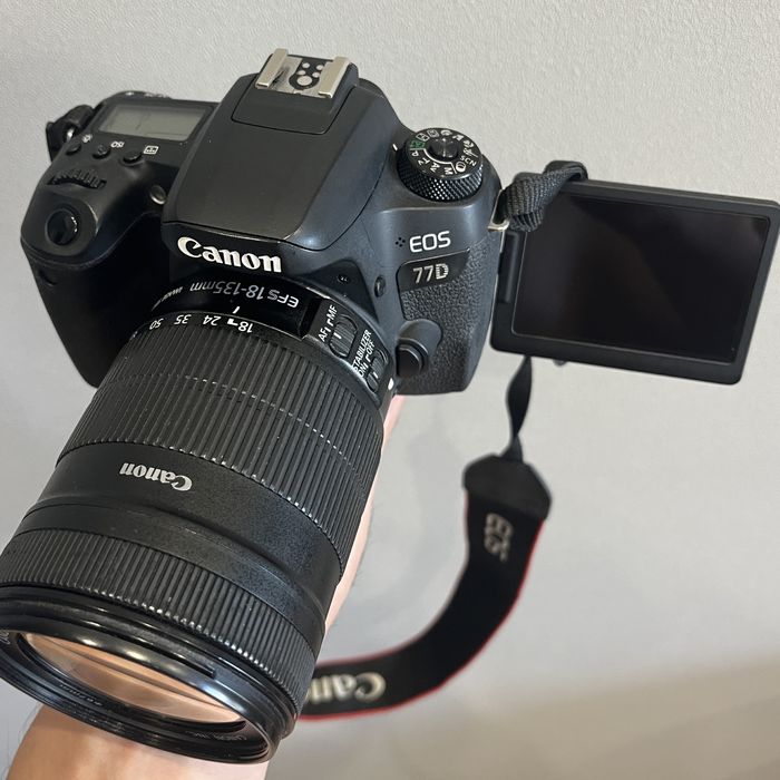 Canon 77d продам