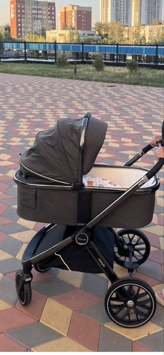 Продам коляску 2 в 1