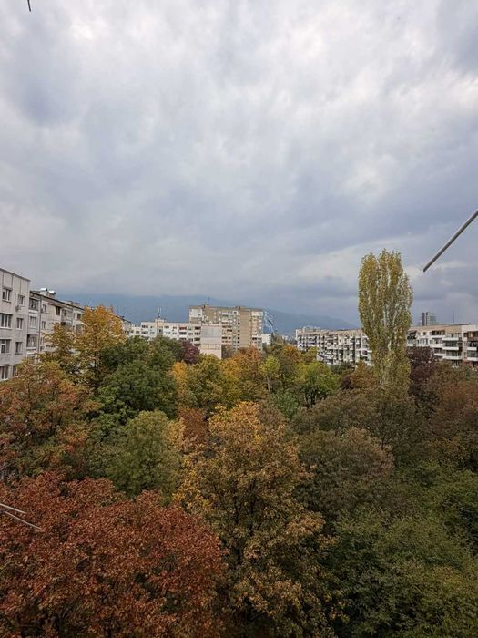 Тристаен апартамент под наем, София, Въртопо