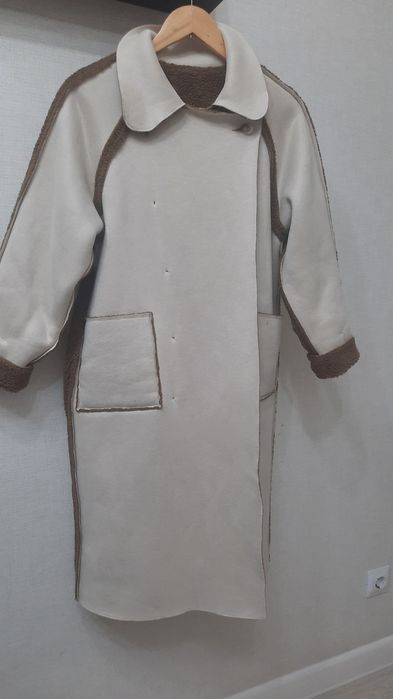 Пальто демисезонное