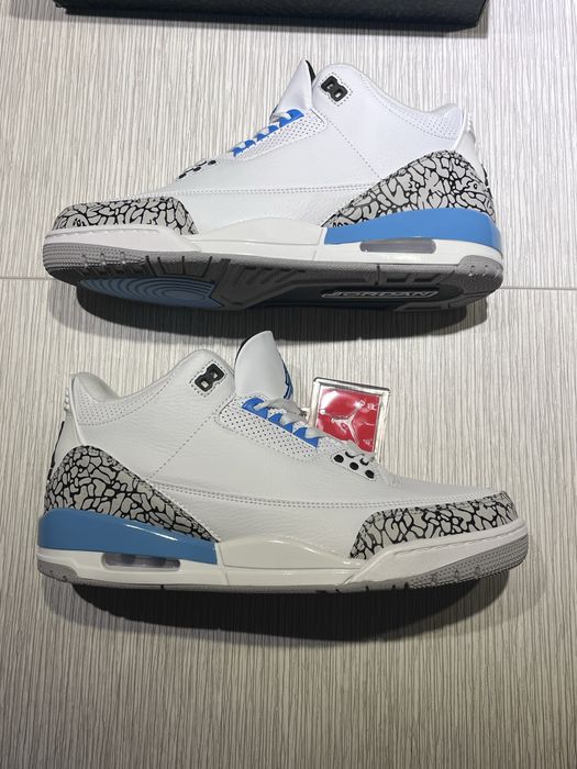 Nike Air Jordan 3 Retro "UNC" sneakers.