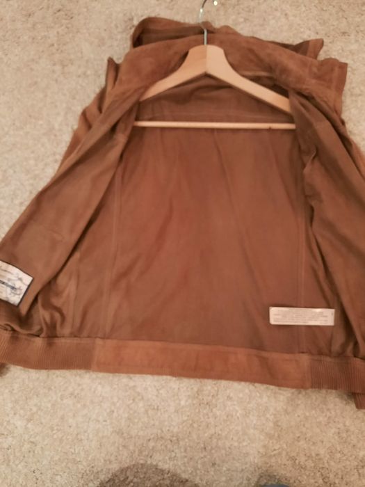 Vand geaca piele întoarsă Massimo Dutti