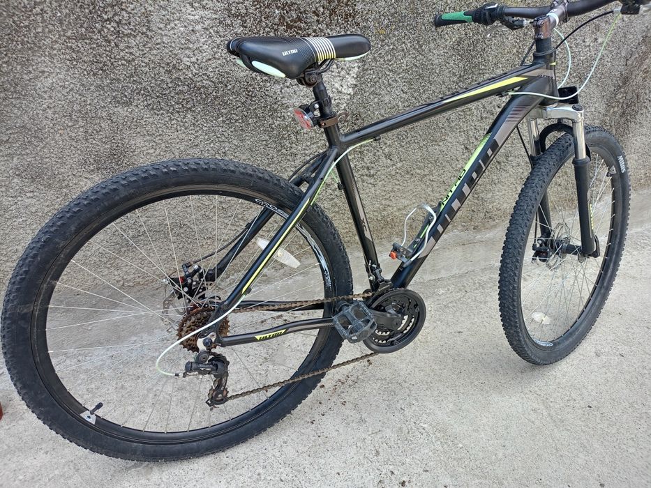 Vând biciclete 29/26 inch