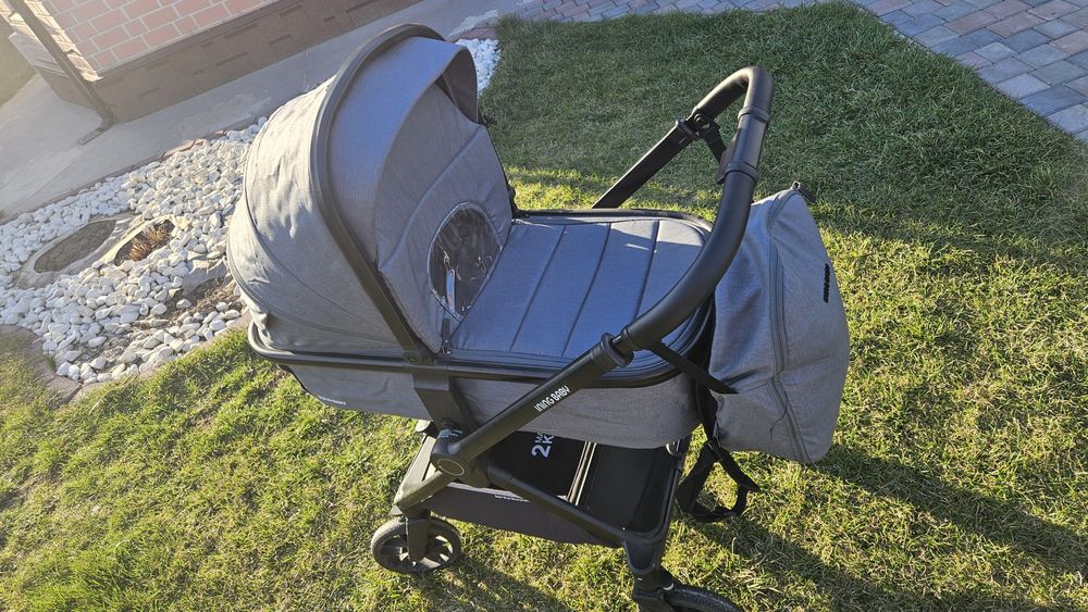 Продам коляску ining baby 900