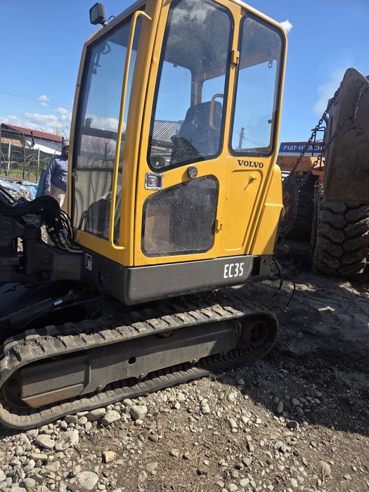 Mini escavator volvo 3,5 tone