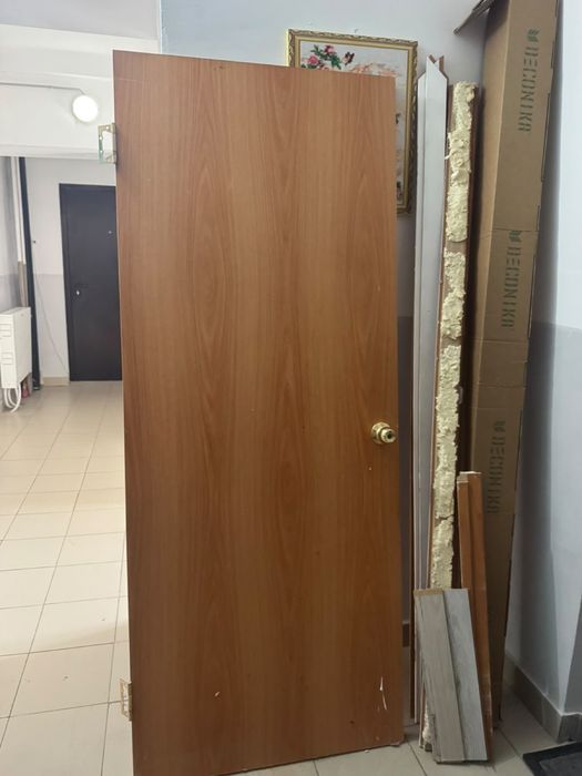 Продам межкомнатные двери
