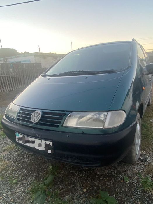 Продам машину Volkswagen Sharan
