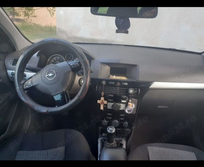 Vând Opel astra h