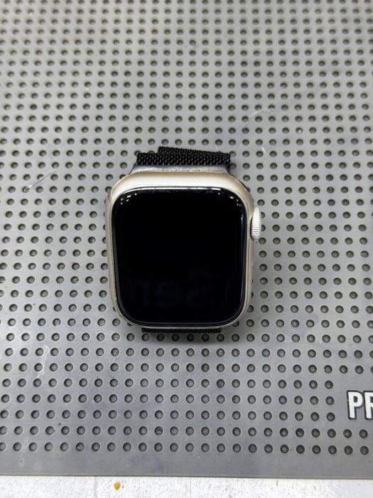 Apple watch 7.41
Yomkisti 84% 
holati yahshi 
Zaryadchik yòq 
Ek