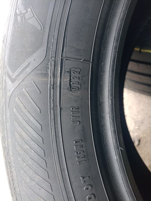 2 anvelope Goodyear 275/60 R20 dot 0322