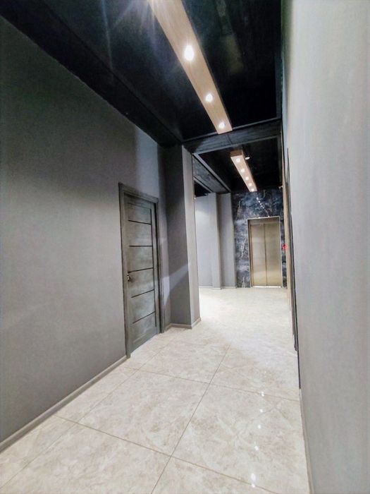продаётся клиника  Чиланзар 915 м²