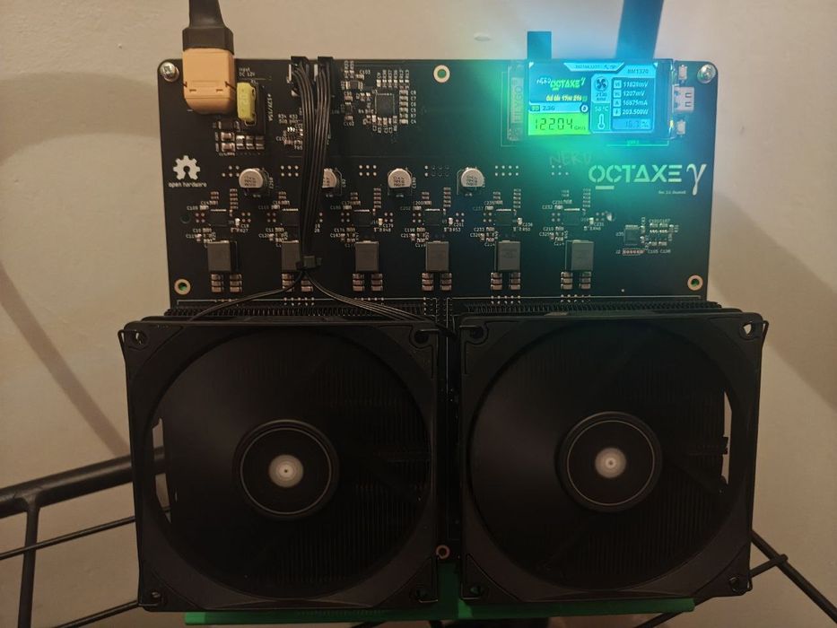 Nerd Octaxe NerdOctaxe 12TH+rev3.1  nerdqaxe++ nerdqaxe bitaxe nerdaxe