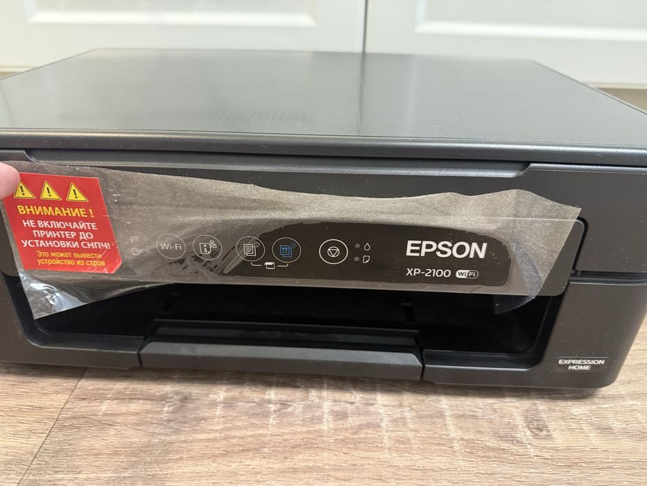 Продам принтер Epson XP-2100