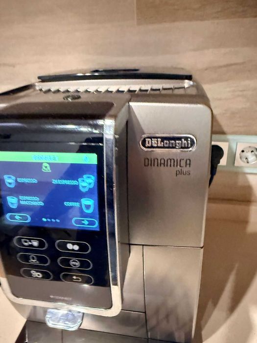 Espressor automat De'Longhi Dinamica Plus