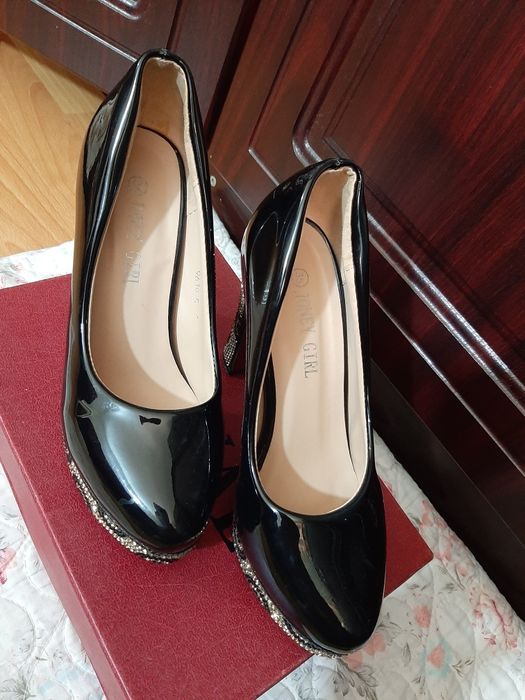 Женский Туфли размер 36.