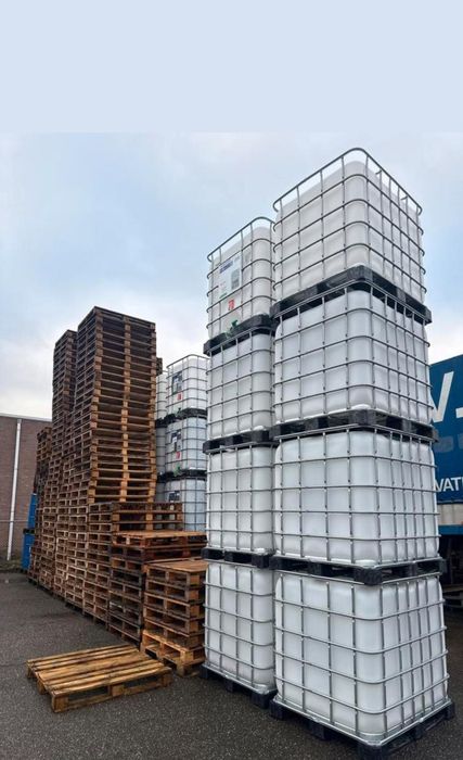 Vând butoaie IBC 1000l  impecabile ca noi!