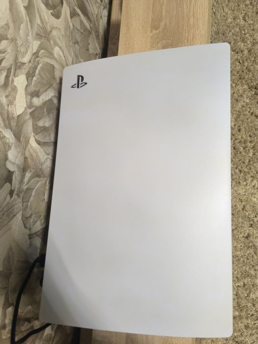 Продам playstation 5