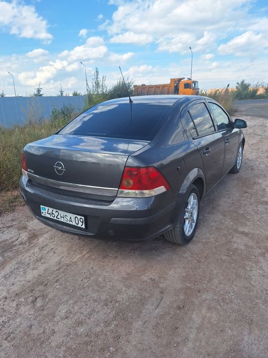 Продам Опель Астра H