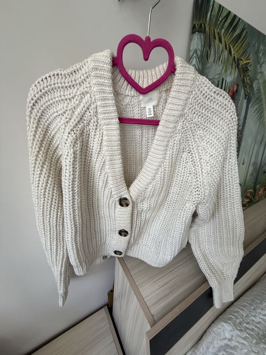 Дамски жилетки в различни цветове Pause