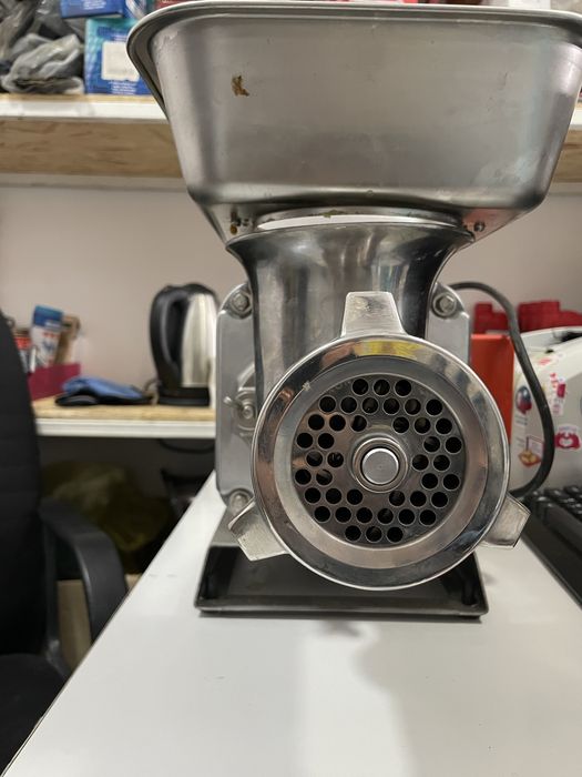 Мясорубка коммерческая