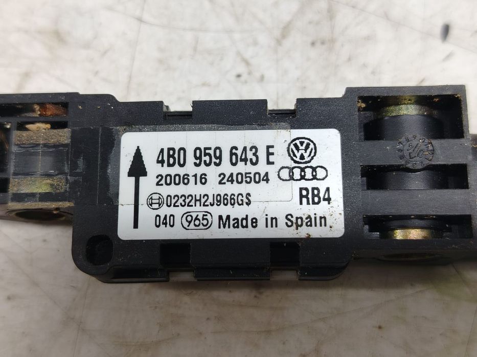 Senzor impact 4b0959643e Audi A6 4B/C5 [facelift] [2001 - 2004]