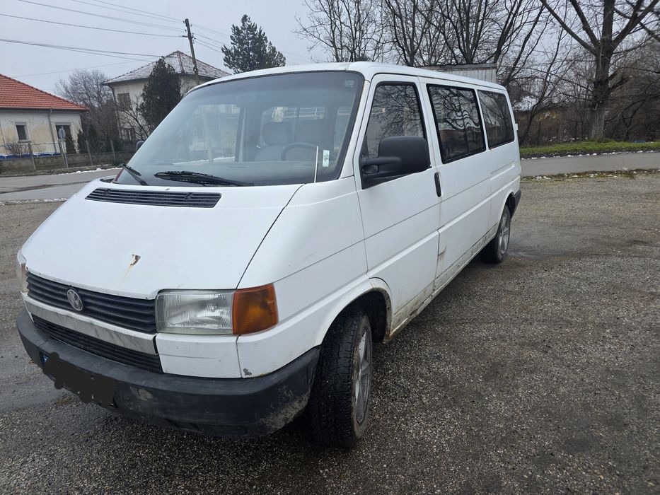 Volkswagen Caravelle T4 2.4 D на части