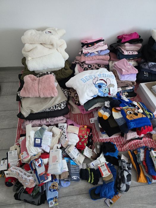 Vand lot de haine noi