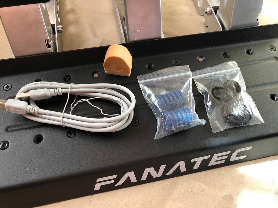Pedale Fanatec CSL cu Frana Load Cell Kit; Sim Racing
