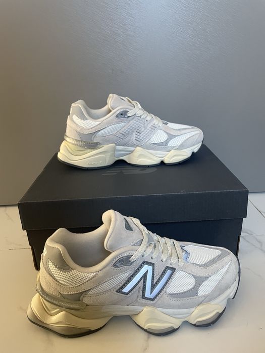 New Balance 9060 bej noi marimea 39,5