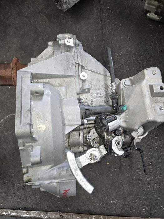 Cutie de viteze manuala start-stop Skoda Kamiq 2019-prezent 1.0