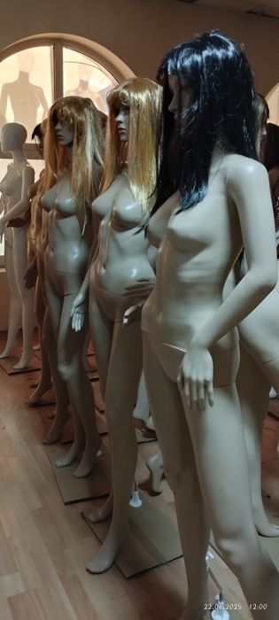 Маникен оригинал