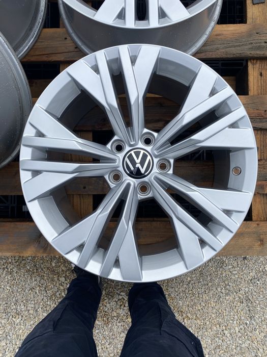 17 цола 5 х 112 мм Фолксваген Пасат Алтрак ,  VW Passat Alltrack
