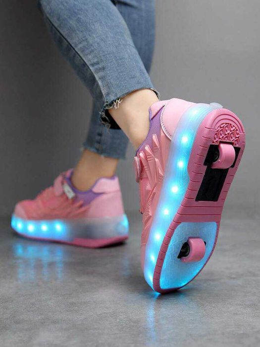 Кроссовки-ролики для девочки  35,36 размеры