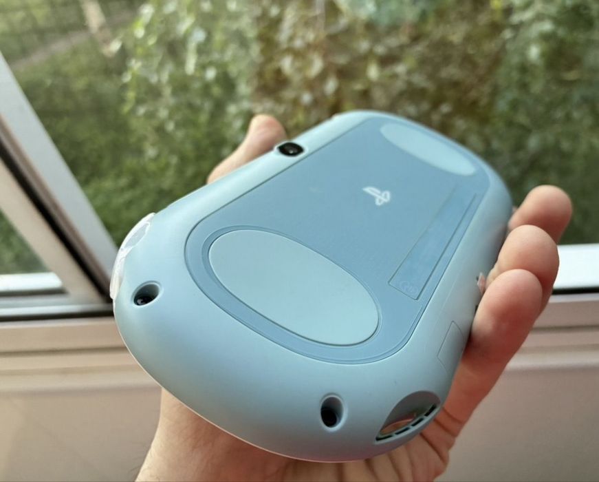 Psp vita с играми