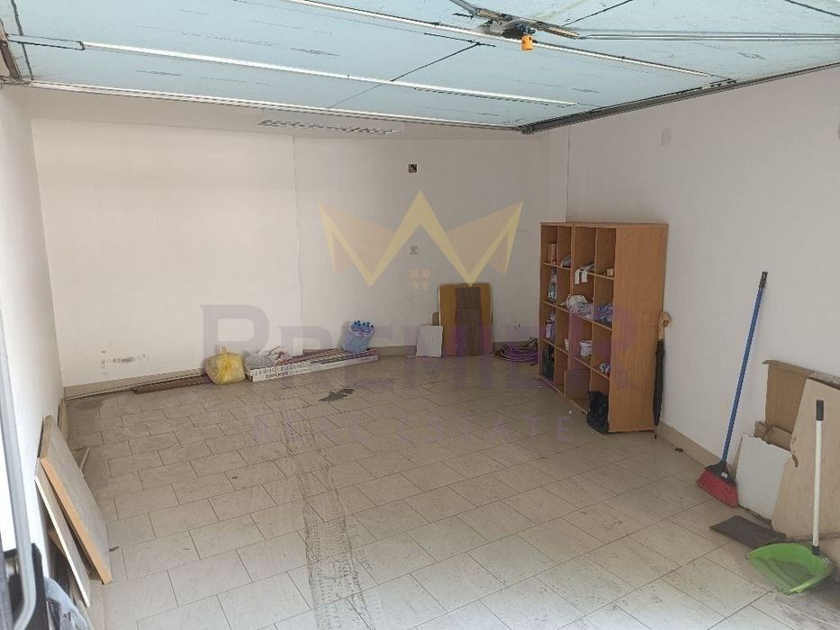 Тристаен апартамент в кв. Кършияка, гр. Пловдив