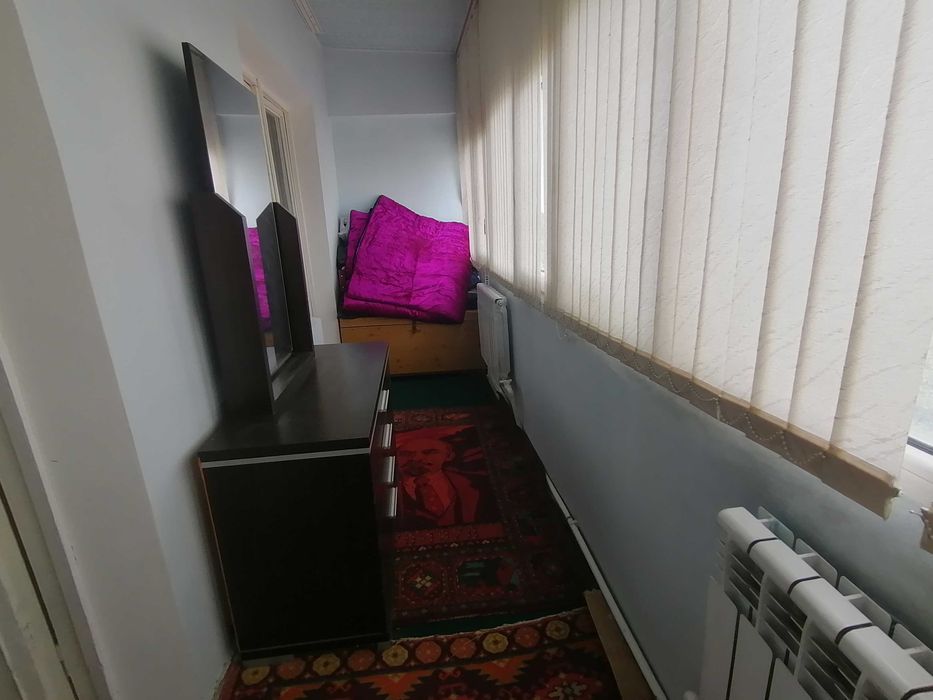 Продаётся 5 комнатная квартира.  5 хонали уй сотилади.