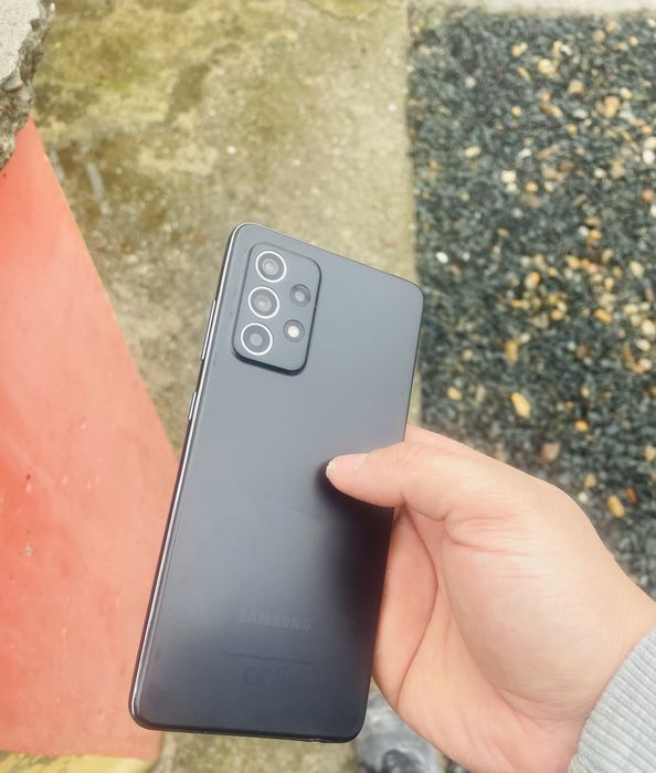 Vand sau schimb samsung galaxy a52s 128 gb!!