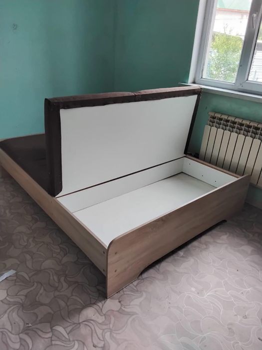 Продам двухспальный кровать
