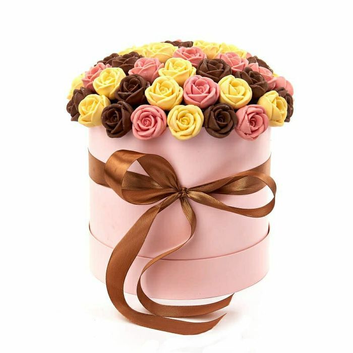 Шоколадные розы . Подарок. Букет