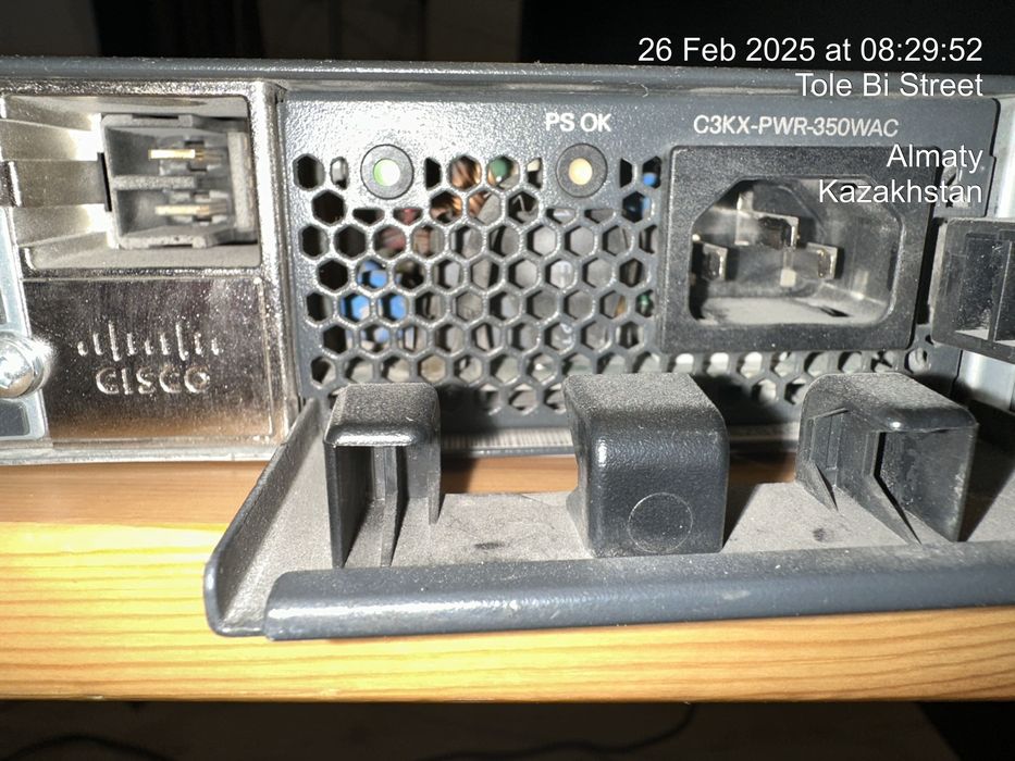 Коммутатор Cisco WS-C3560X-24T-E