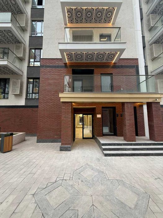 Центр! Дархан, Метро Пушкина и Б.И.Й, Golden House, O'Z-Mahal