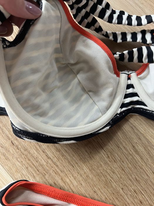 Costum de baie Triumph