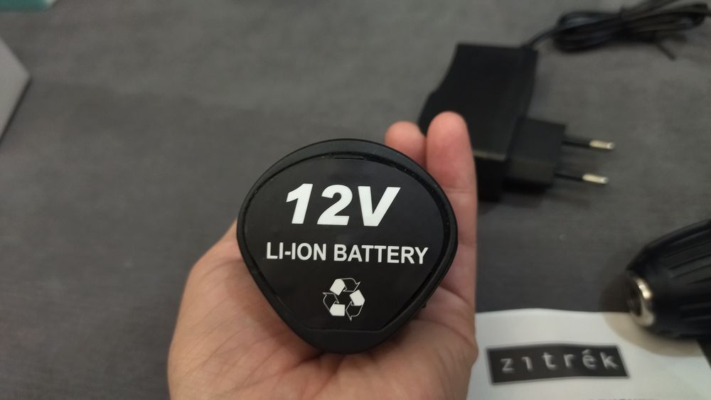 Аккумуляторный шуруповёрт