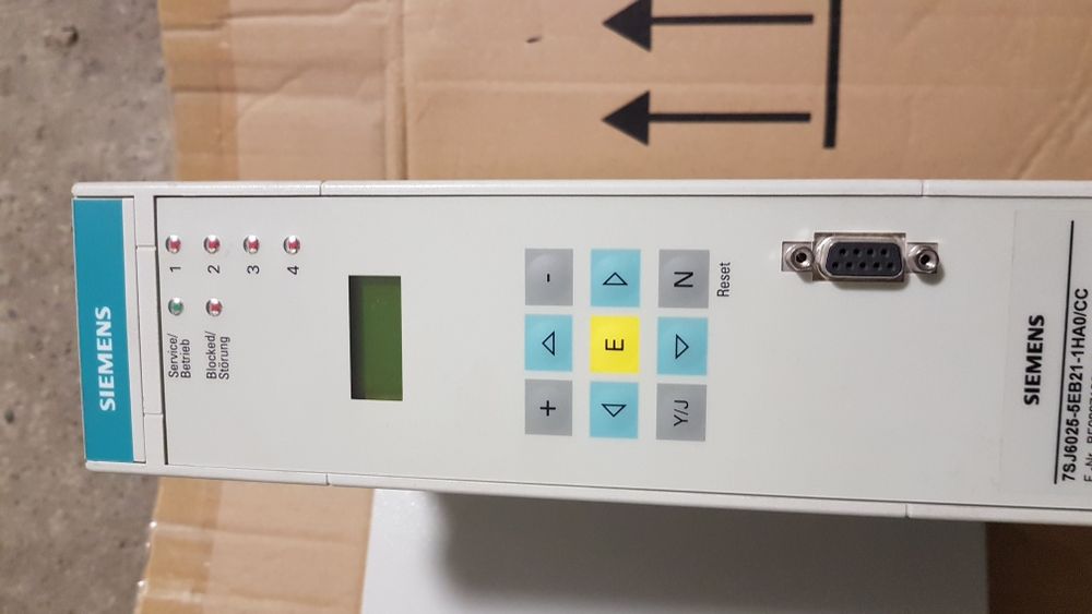 Продам блок БМРЗ микропроцессорный.