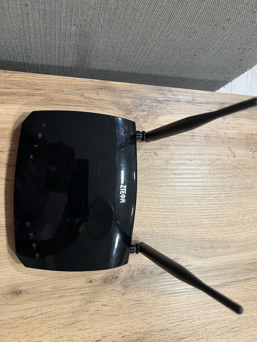Рутер ZTE    за компютър