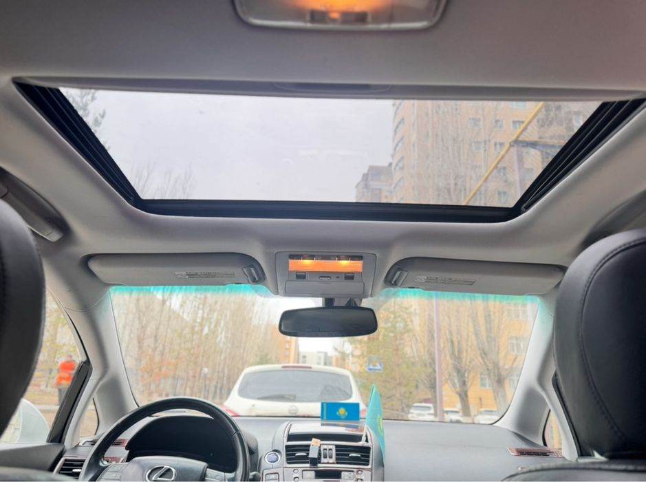 LEXUS HS250H автокөлігін сатамын