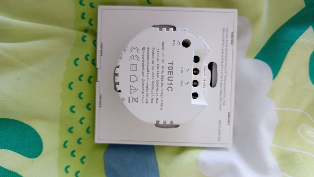 Intrerupător inteligent Sonoff Wi-Fi Smart Wall Switch – Control prin