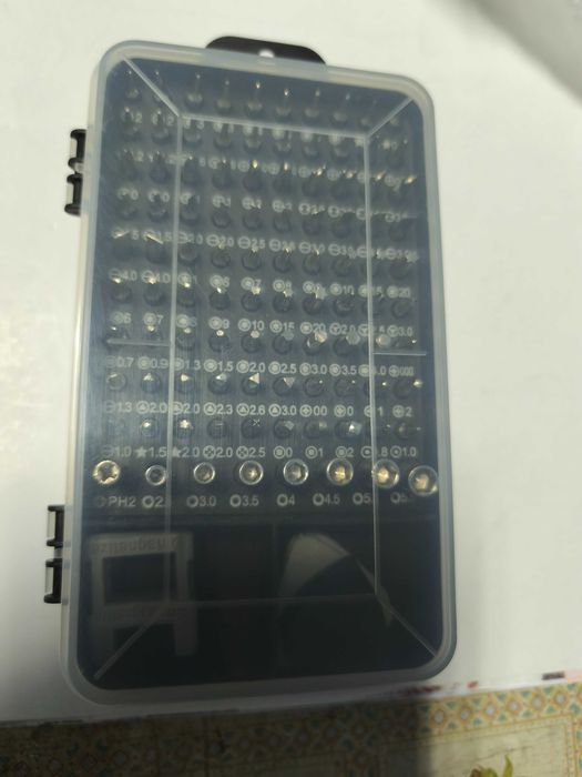 Set surubelnite de precizie cu biti 115 in 1